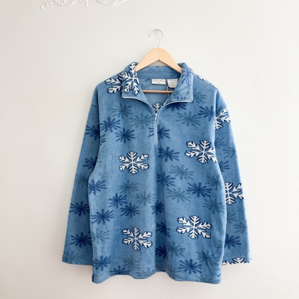 Vintage Blue Snowflake Fleece Quarter Zip